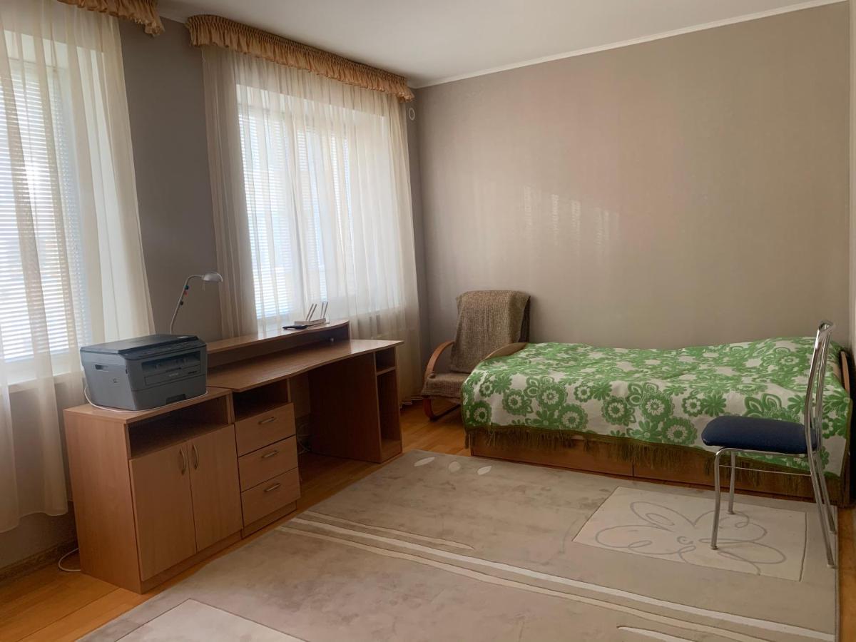 קייב Bright Room Near International Exhibition Centre מראה חיצוני תמונה